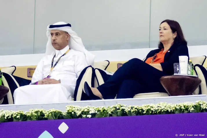 minister helder spreekt over energielevering in qatar