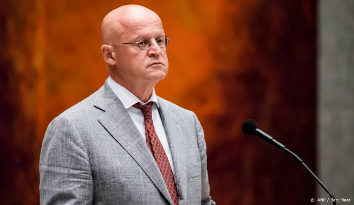 minister maakt stukken zaak wilders openbaar