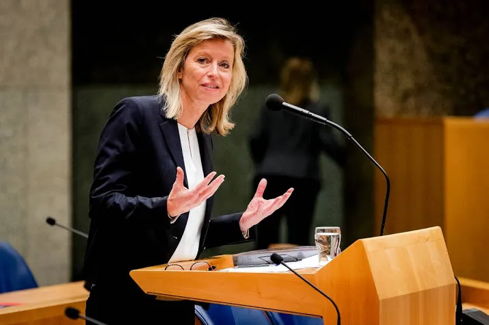 minister machteloos bij misbruik huurtoeslag