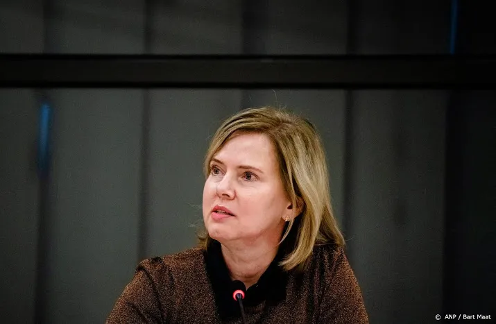 minister moet nieuw besluit nemen over verbreding n35