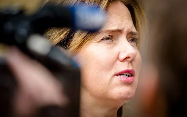 minister over stint veiligheid staat voorop