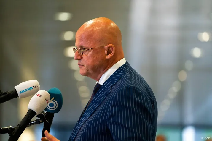 minister positief over openen grens voor familiebezoek aan belgie