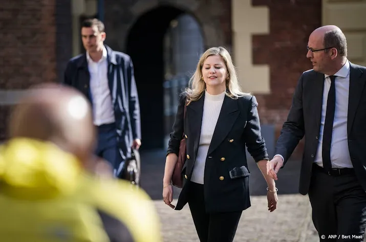 minister schreinemacher 47 miljoen euro extra voor noodhulp