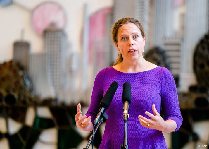 minister slachthuizen beloven betere bescherming werknemers