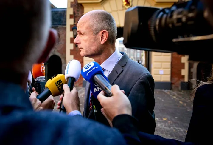 minister toezicht rebellen syrie kon strakker