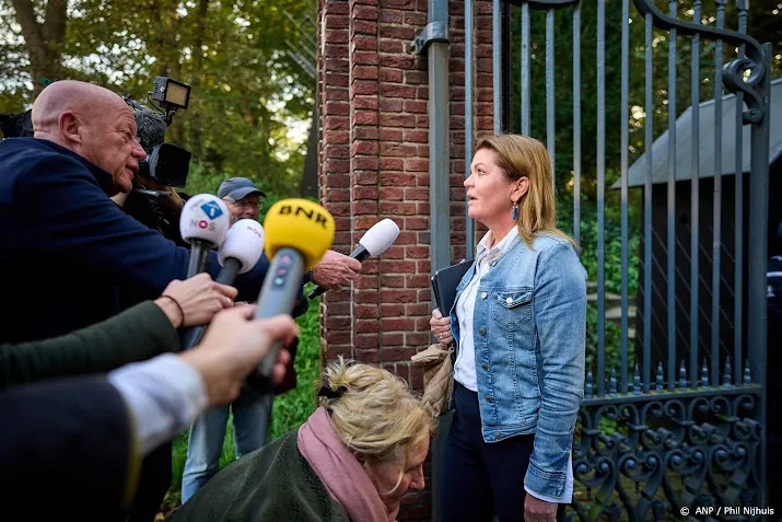 minister van der wal komt met langverwachte uitkoopregelingen