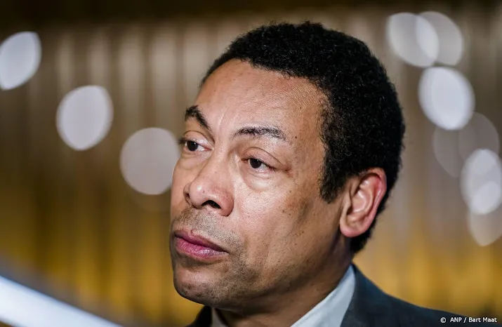 minister wil gokreclames aanpakken maar zegt nog geen verbod toe