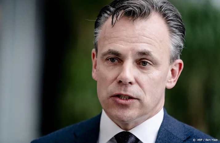 minister zal geen extra nachtvluchten toestaan op schiphol