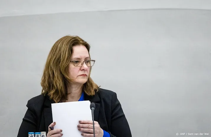 ministerie wil vorderingen bij toeslagenouders voorkomen