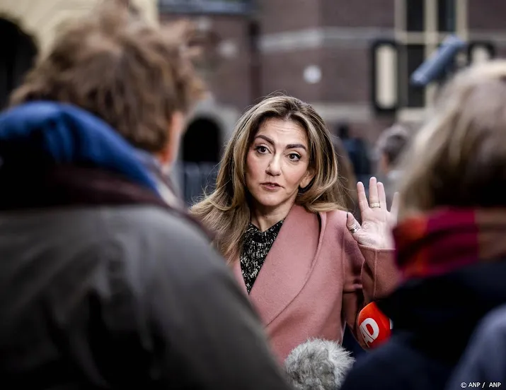 ministers ontwijken commentaar op actie vvd leider