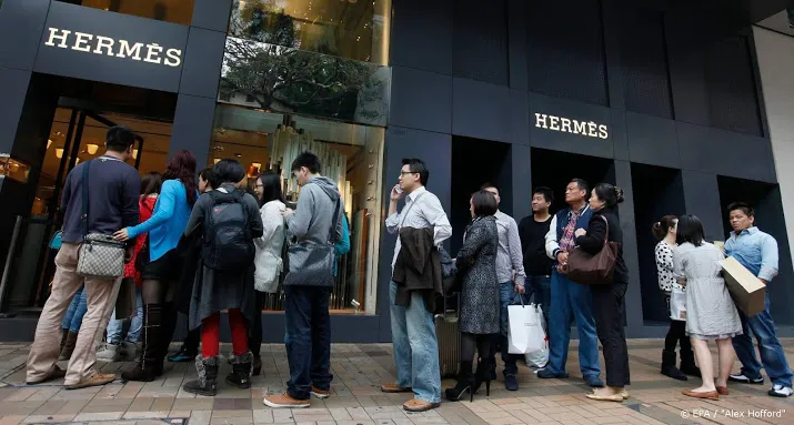 modehuis hermes weerstaat onrust in hongkong