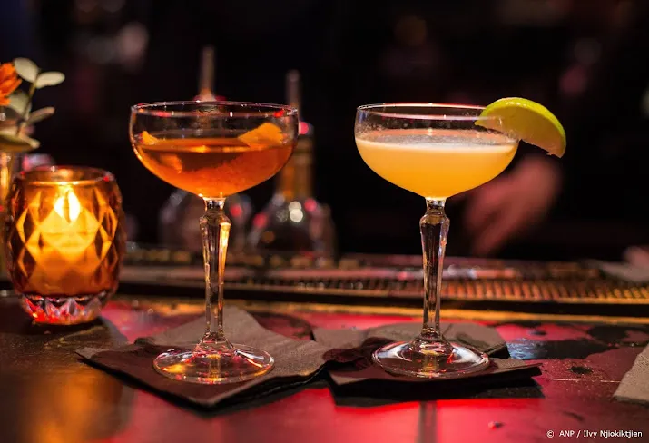 moederbedrijf johnnie walker verwacht meer drank te verkopen