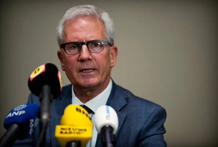 moerdijk vraagt hulp albanie tegen migranten