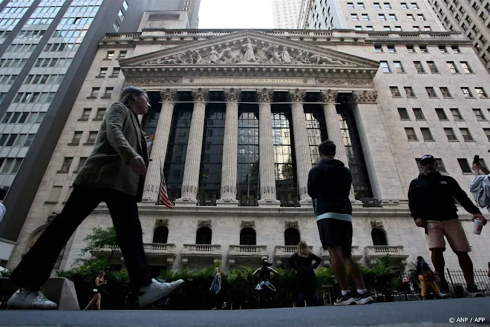 mogelijke verzekeraarsfusie zorgt voor beroering op wall street