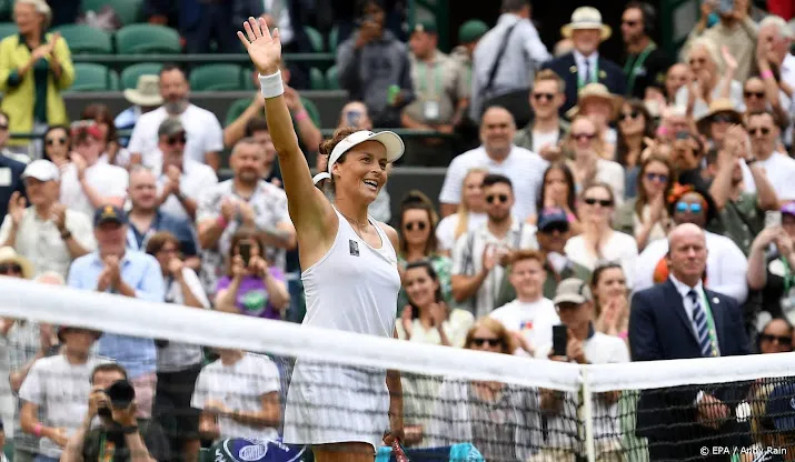 mondiale nummer 103 maria 34 naar halve finales wimbledon