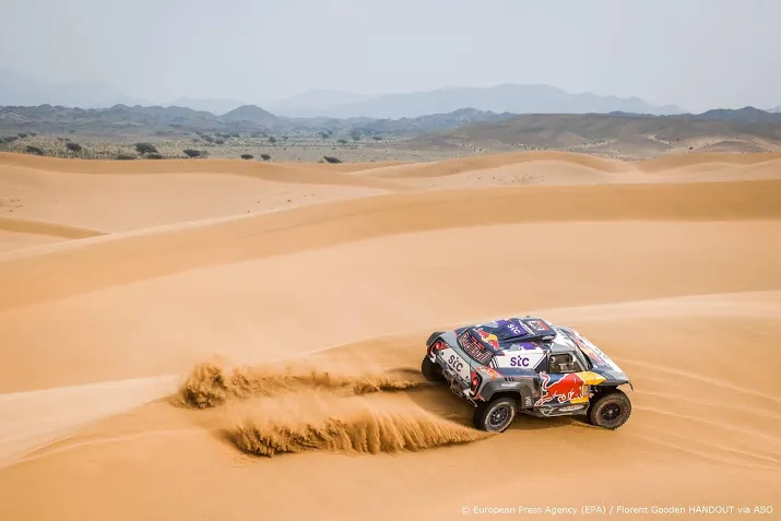 monsieur dakar peterhansel heeft veertiende eindzege te pakken