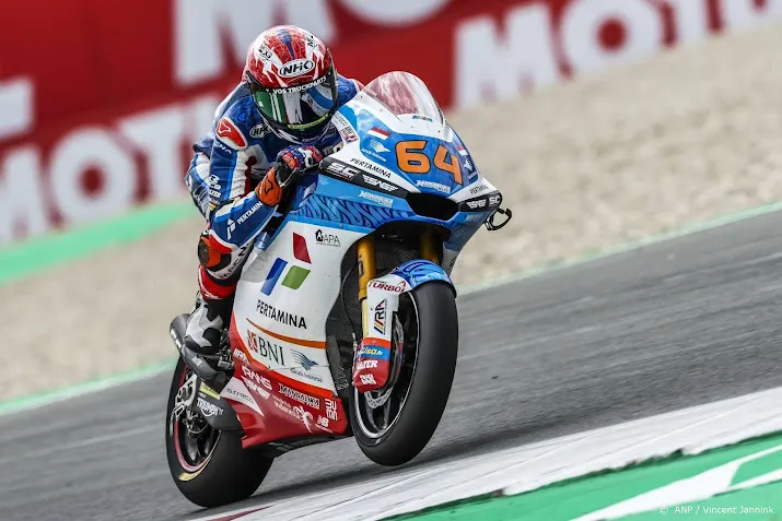 moto2 coureur bendsneyder pakt punt in oostenrijk