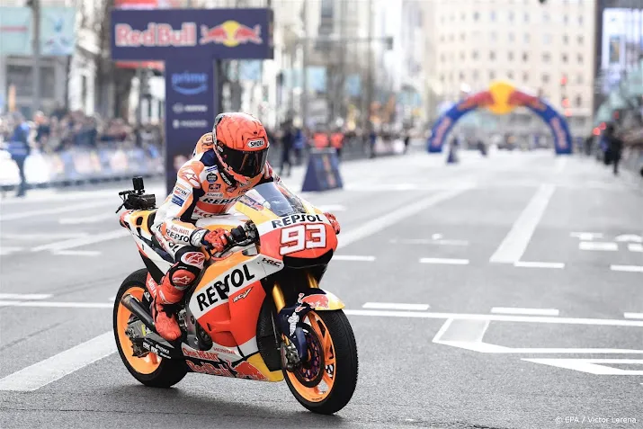 motogp coureur marquez mist nog een race vanwege gebroken duim