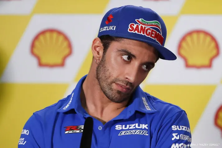 motorcoureur iannone geschorst om doping