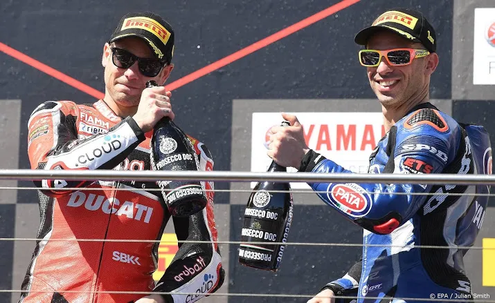 motorcoureur melandri 36 stopt ermee