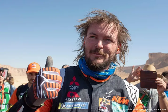 motorcoureur price wint eerste etappe dakar brabec verdwaalt
