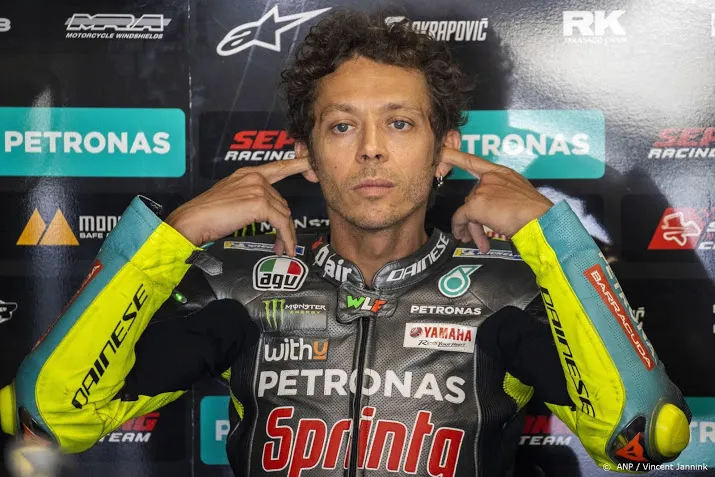 motorcoureur rossi kondigt afscheid van motogp aan