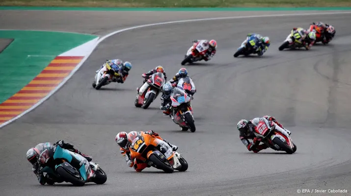 motorracer bendsneyder verlaat nederlands moto 2 team waninge