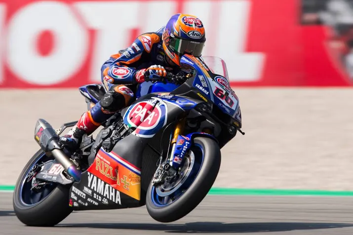 motorracer van der mark vierde in brno