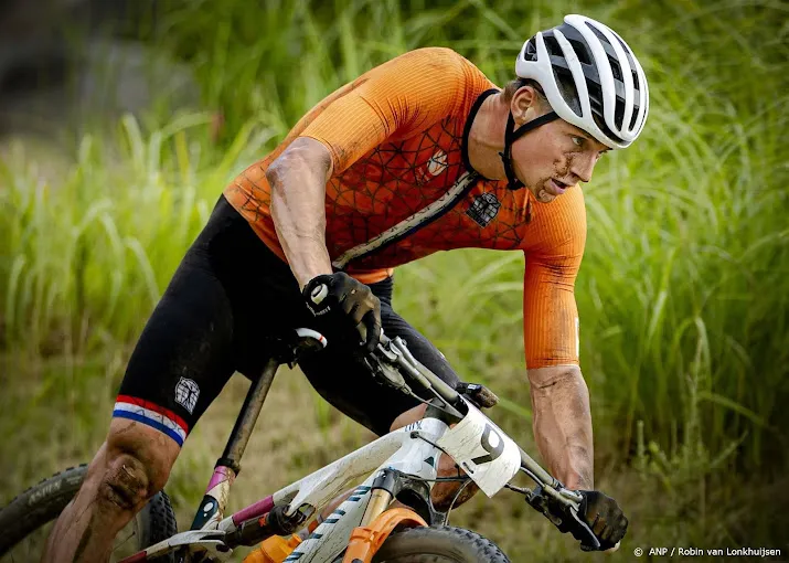 mountainbikers boos over regelwijziging voor van der poel op wk