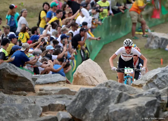 mountainbikester grobert 4 jaar geschorst wegens doping