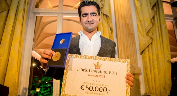 murat isik aan kop in boeken top 10
