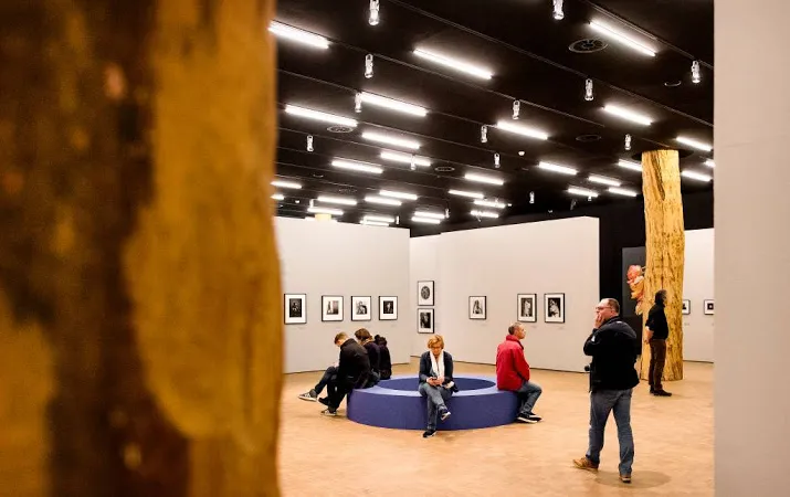 museumblad viert jubileum met verkiezing