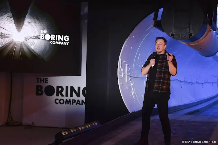 musk boring company gaat eigen hyperloop bouwen