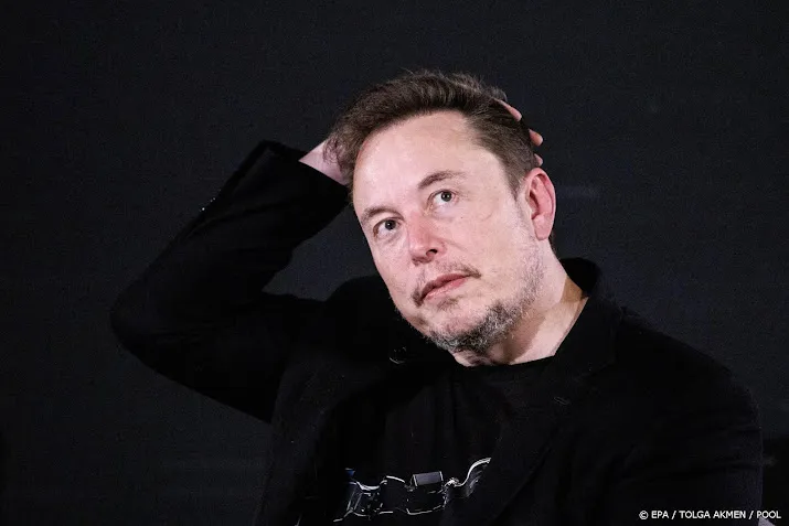 musk haalt uit naar gestopte adverteerders op x