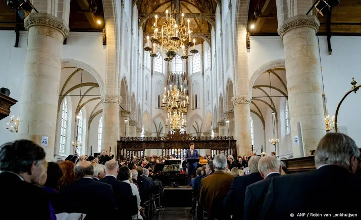 muziekpodia krijgen 15 miljoen euro van cultuurfonds
