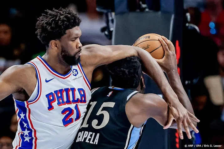 mvp embiid helpt basketballers sixers naar play offs nba