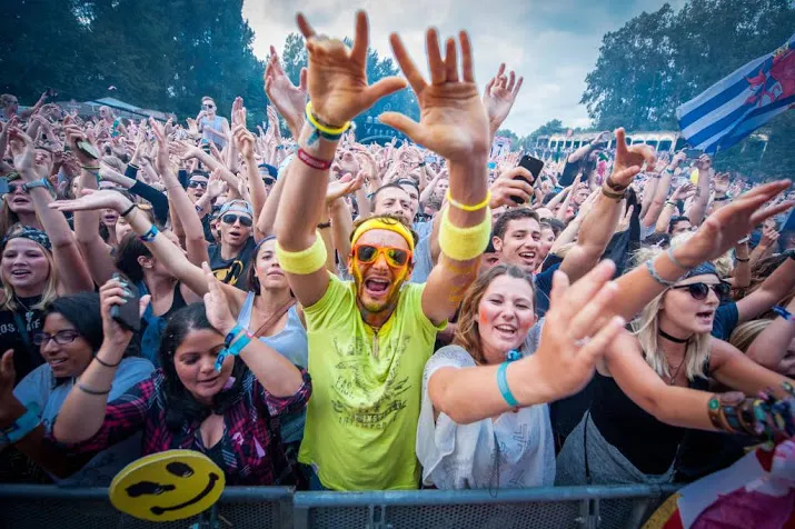 mysteryland klaar voor regenachtige editie
