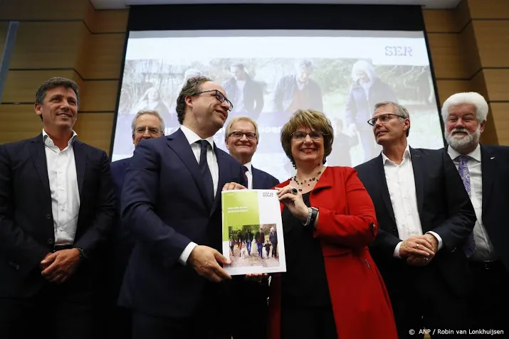 na jaren pensioenoverleg nu witte rook