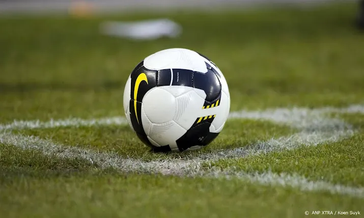 nac willem ii gestaakt na tweede keer voorwerpen op het veld