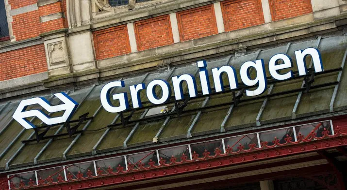 nachttrein naar groningen blijft rijden