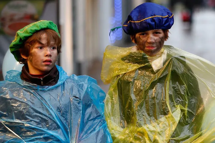 nat en onstuimig op pakjesavond