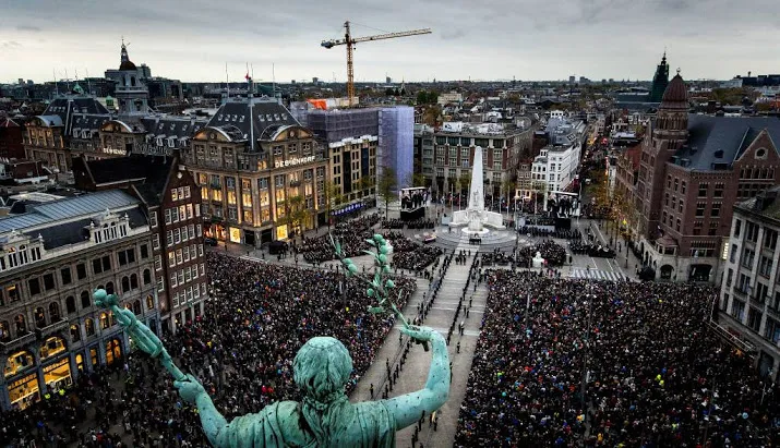 nationaal comite weigert gesprek lawaaidemo