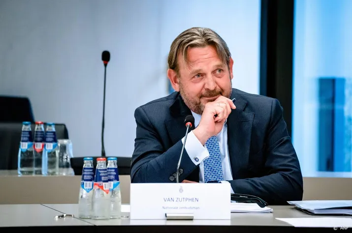 nationale ombudsman opent meldpunt over schuldhulp voor zzpers