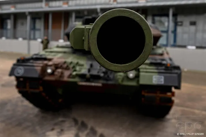 nederland en denemarken kopen 14 leopard 2 tanks voor oekraine