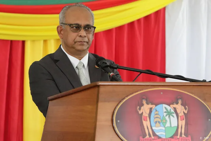 nederland geeft suriname extra coronahulp