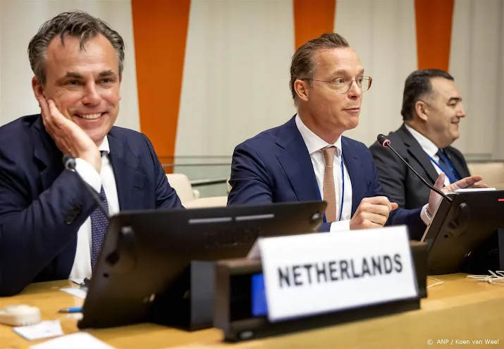 nederland komt met panel voor samenwerking waterbeheersing