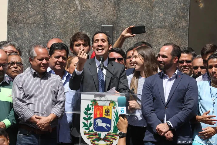nederland mogelijk bereid tot erkennen guaido