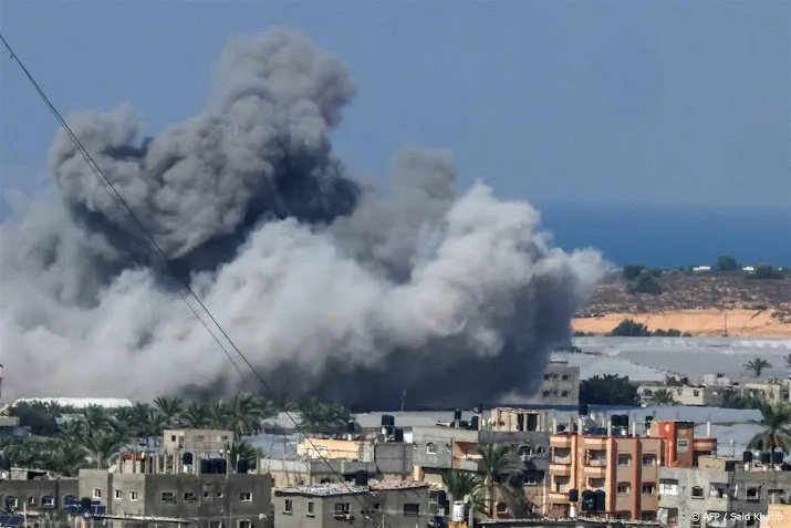 nederland staat in contact met 22 mensen in gaza
