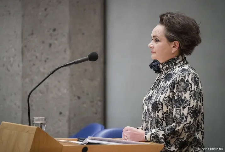 nederland vrijwel alleen in verzet tegen eu identificatienummer