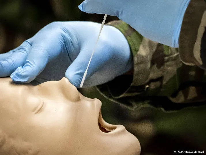 nederland weer donkerrood ook al daalt aantal coronagevallen